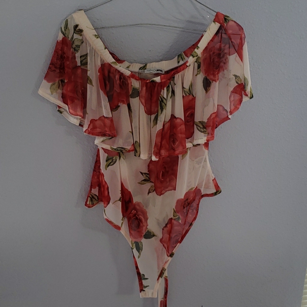 FashionNova Bodysuit